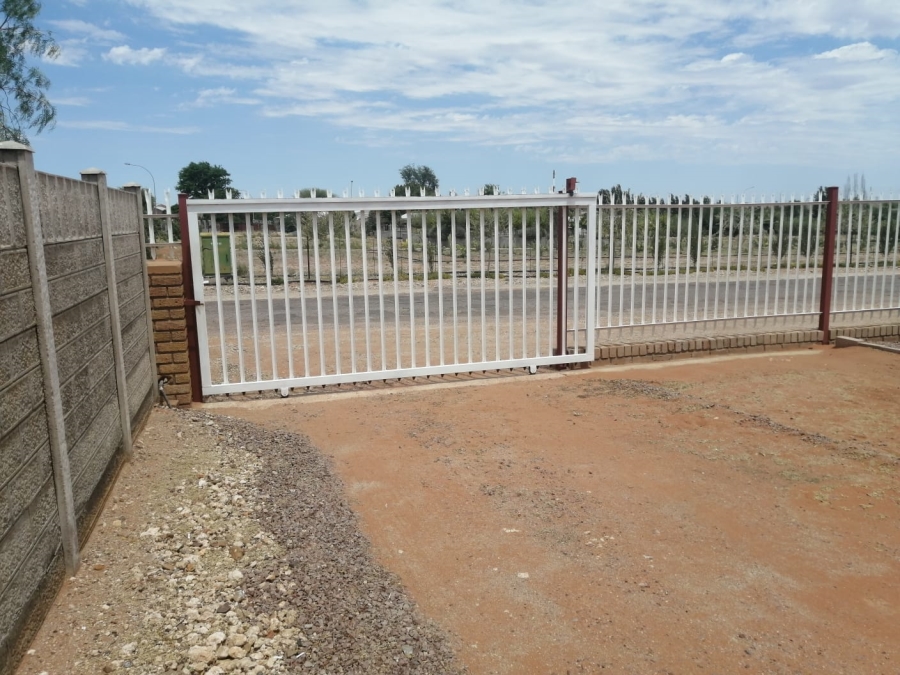 3 Bedroom Property for Sale in Keidebees Northern Cape